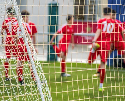 مباريات توتنهام هوتسبير ضد مانشستر سيتيصراع العمالقة في الدوري الإنجليزي الممتاز